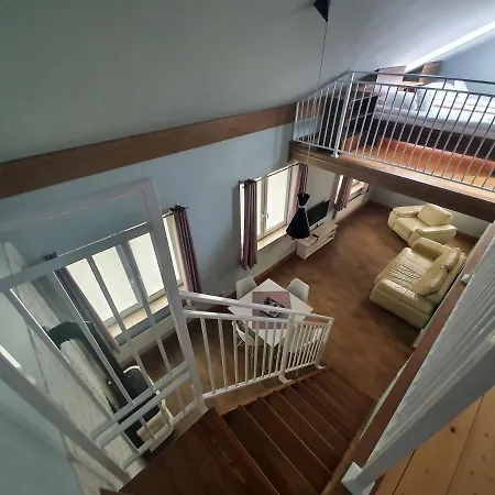 Üdülőközpont Domki&apartamenty Koszarka Gródek Nad Dunajcem